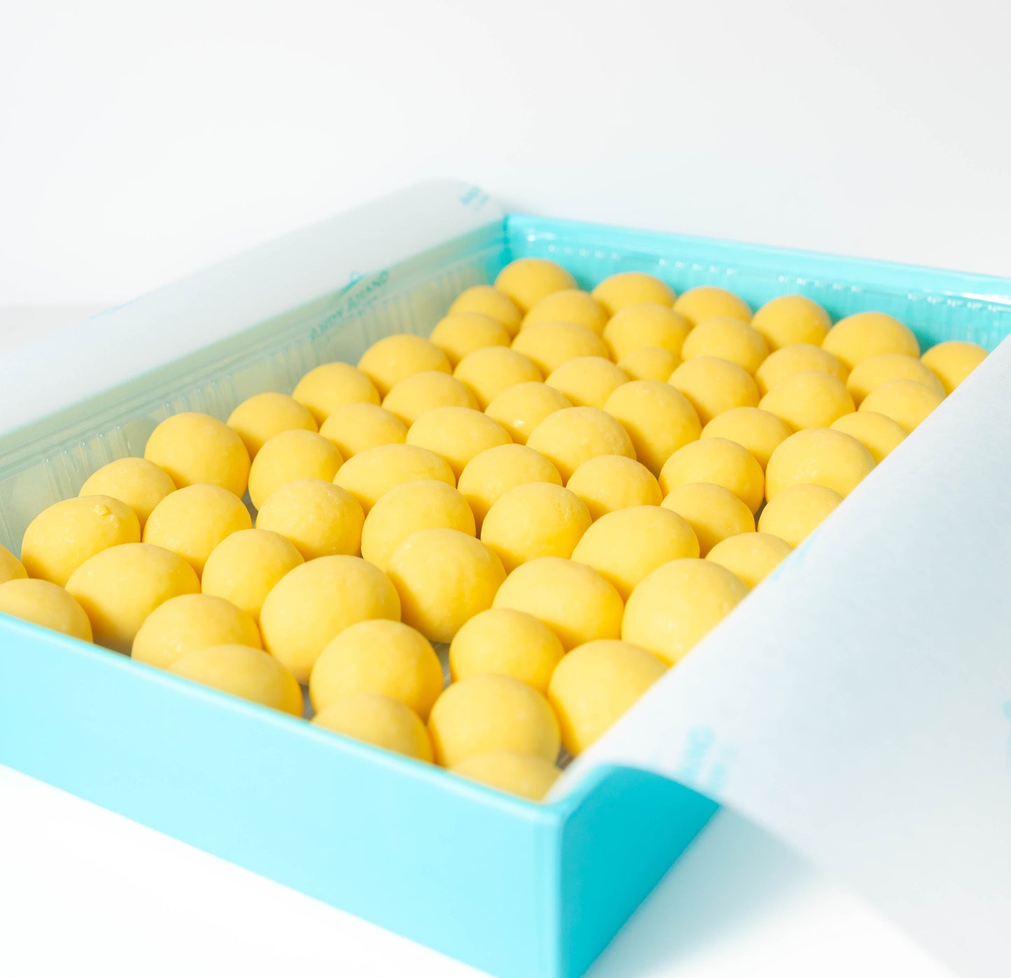 Tea Time Dragée's ~  1 lb. White Chocolate Dragée Gift Box ~ by Andy Anand